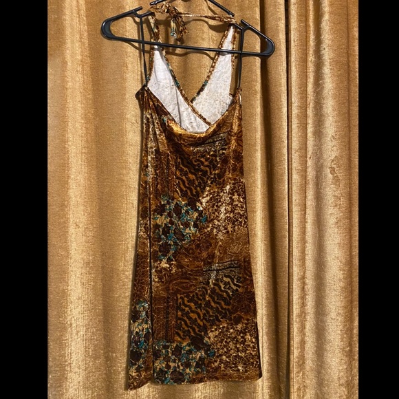 Soft velvety stretchy boho print halter dress - Picture 3 of 5